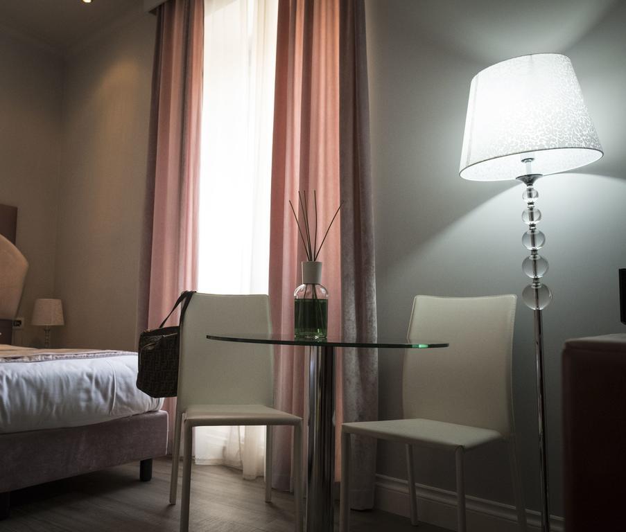 Opera House Guest, Roma Centro Storico Hotel Ngoại thất bức ảnh
